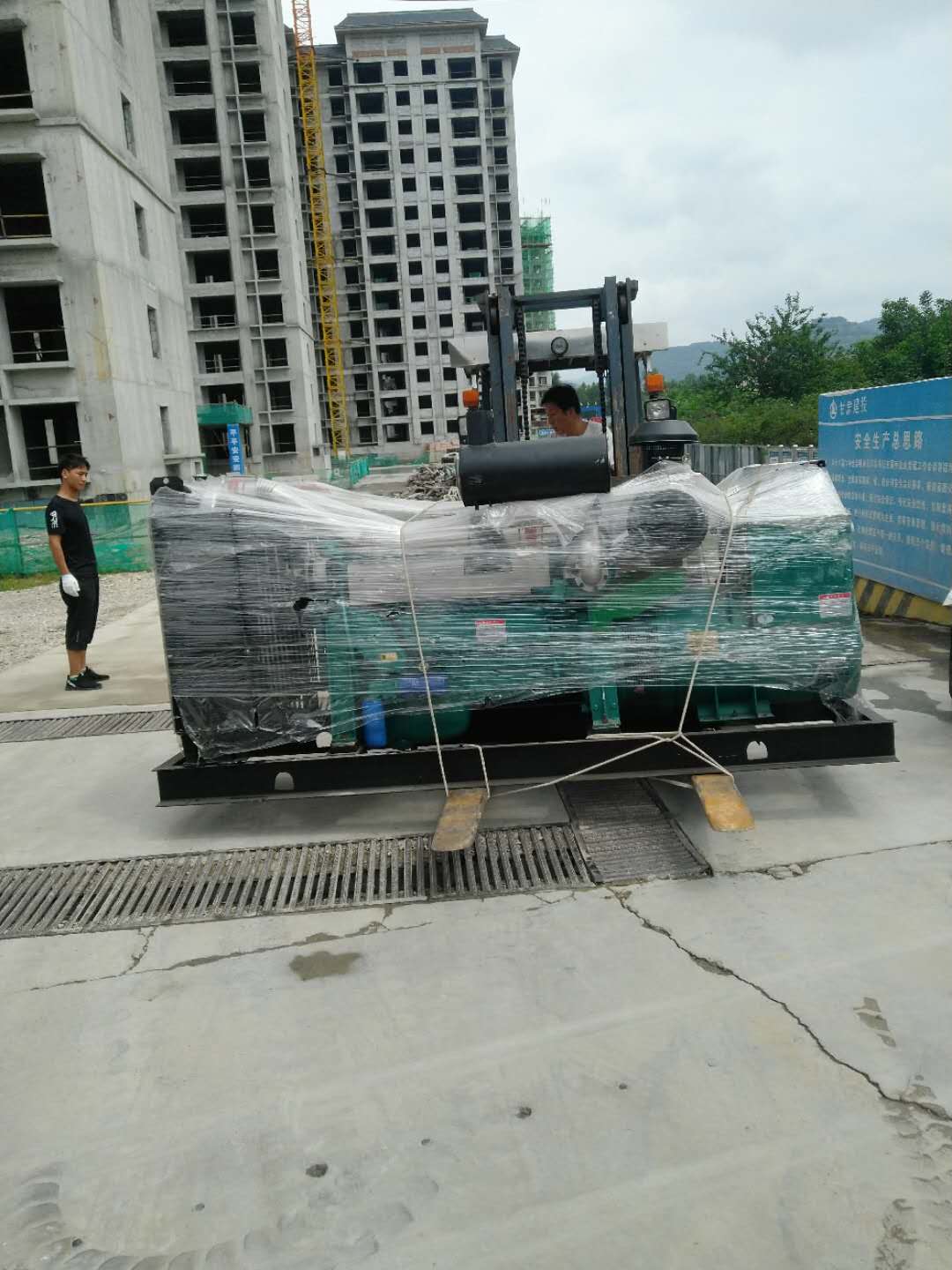  甘肅(sù)潮州晶安矿山(shan)机械集团(4G网站(zhan))價格