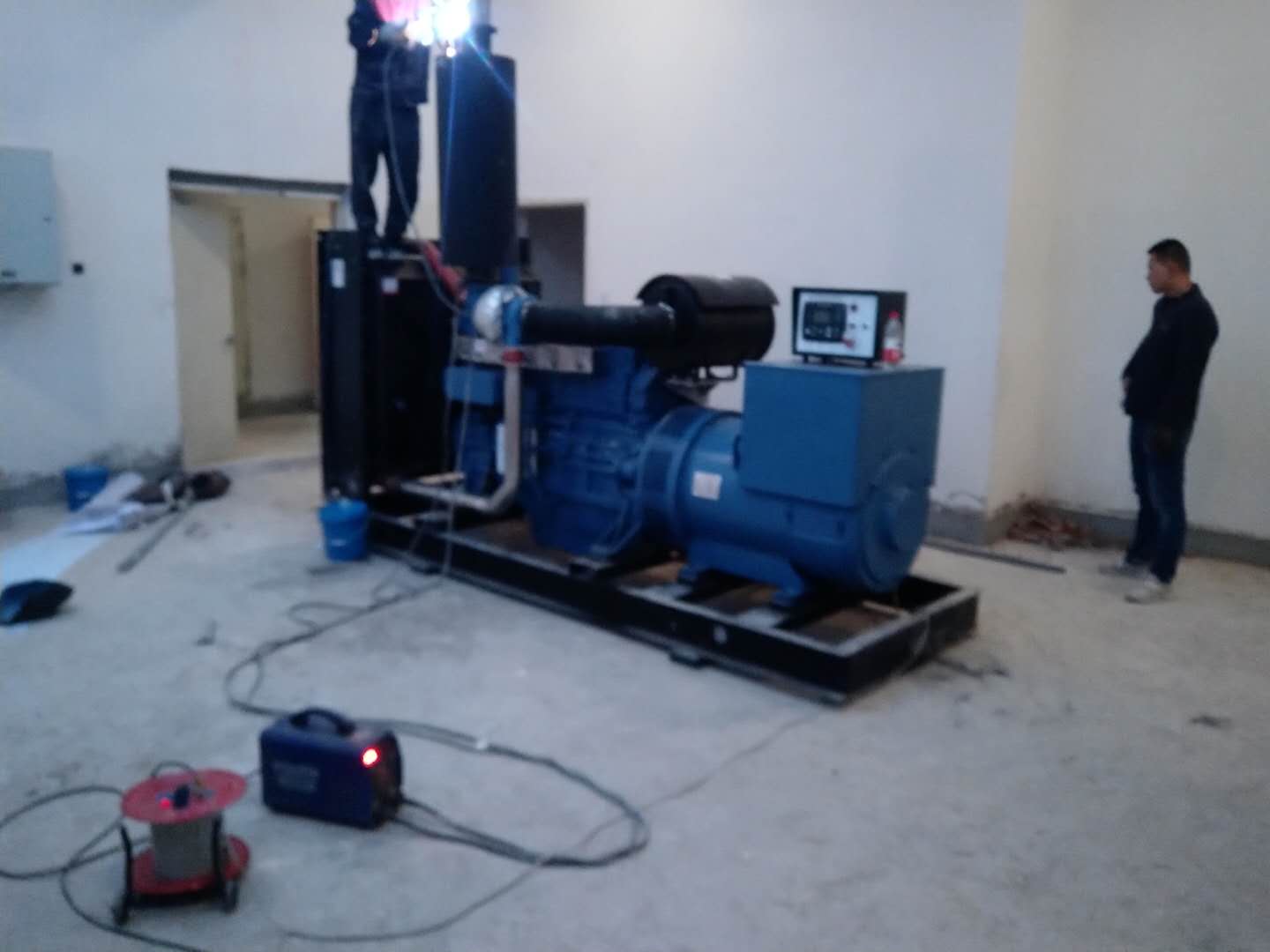 蘭州(zhou)400kw玉柴發電(diàn)機組 蘭州(zhou)400kw玉柴發電(dian)機組