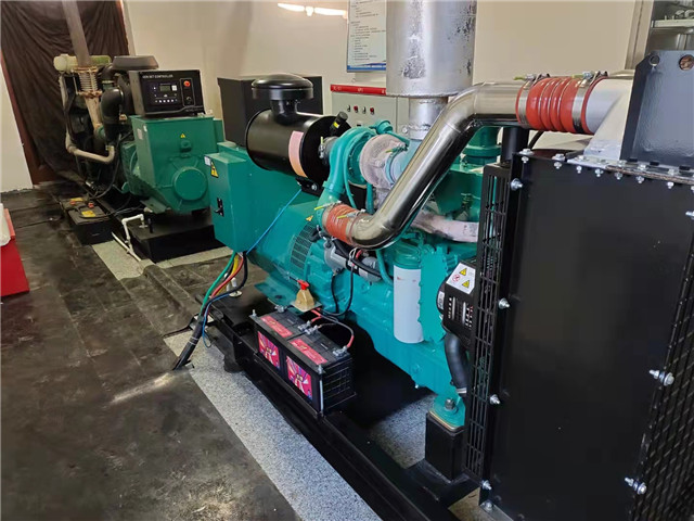 康明(míng)斯柴油發(fa)電機